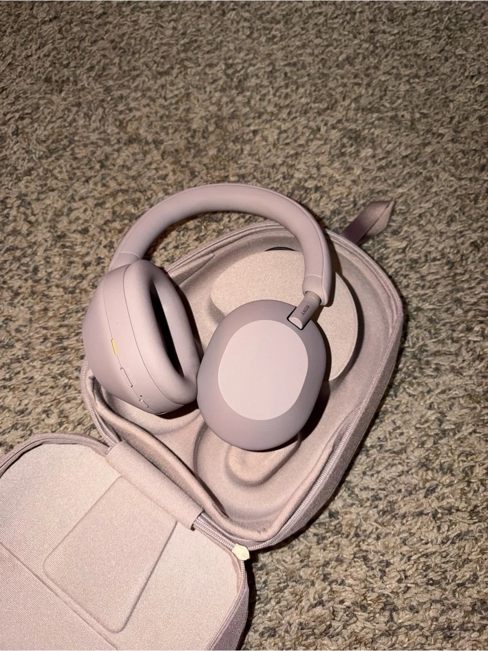 Sony WH-1000XM5 Wireless Noise-Canceling Headphones - Smoky Pink